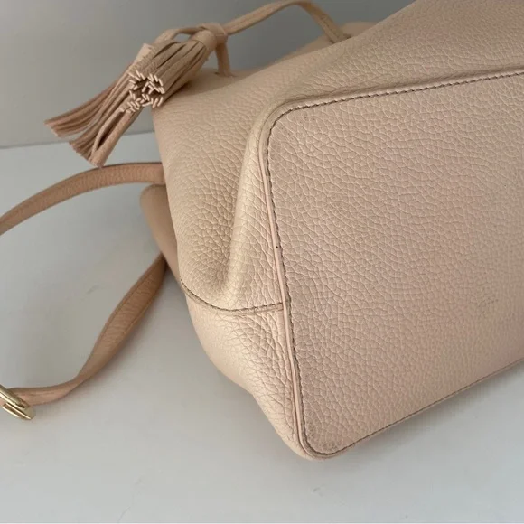 Tory Burch Light Nude Pink Bucket Bag Crossbody Purse - Picture 8 of 16